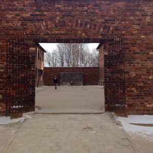 Auschwitz schotwand 2